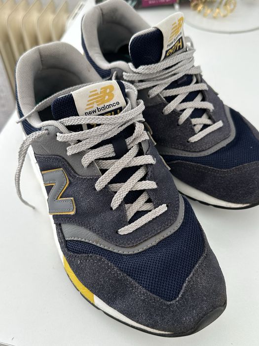 Кросівки new balance