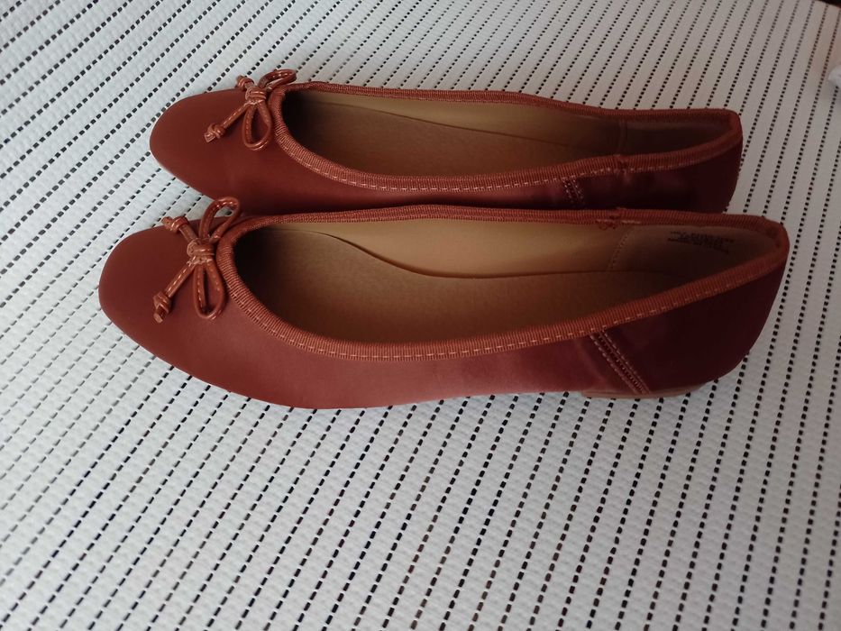 (40) ASOS/ Brązowe baleriny biznesowe z Londynu, NOWE