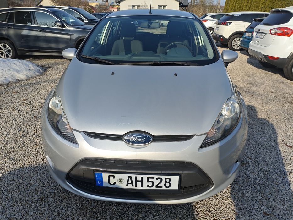 Fiesta  102tyś.km. Cała oryginalna.  2011r.