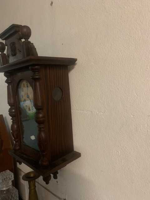 Relógio de parede antigo