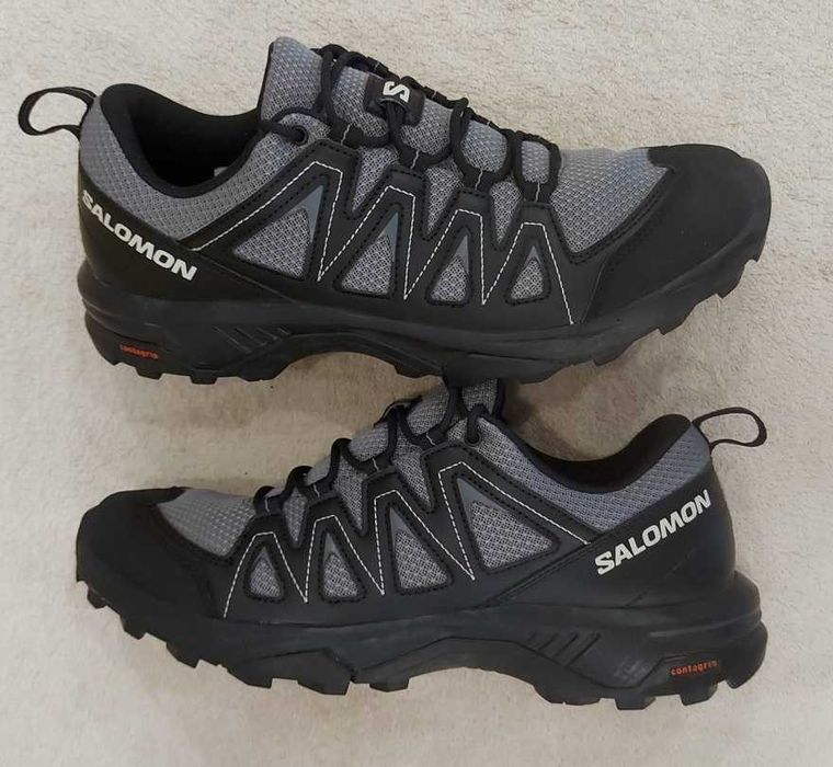 Кросівки    Salomon