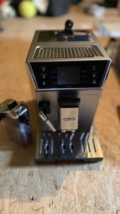 De Longhi Primadonna Class