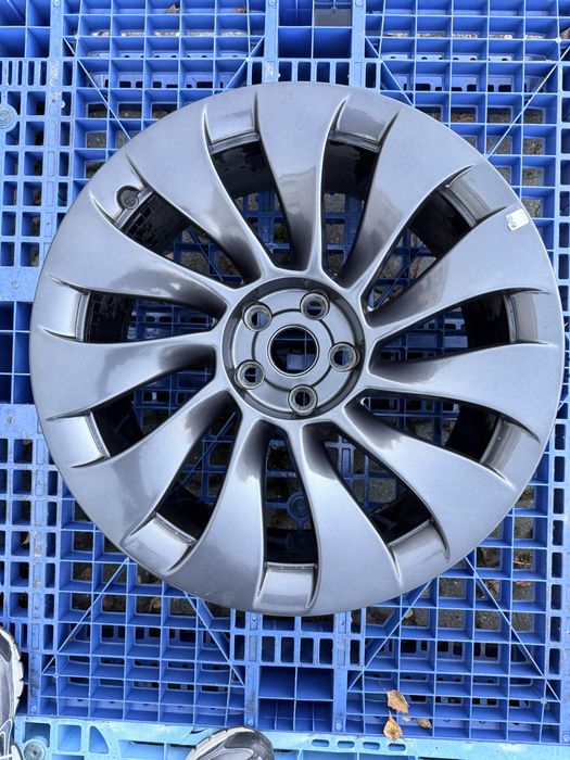 Диск Tesla Model 3 performance uberturbine