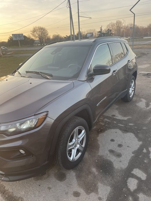 Продам Jeep Compass 2023 года