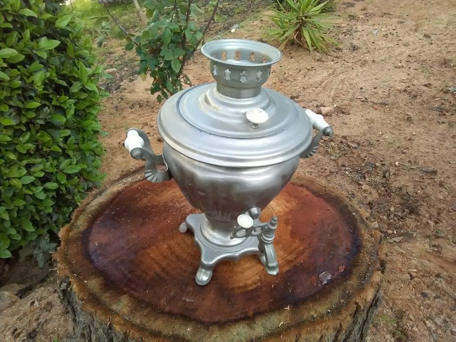 Jaro eletrico "Samovar" Vintage Souvenir Soviet Russian USSR