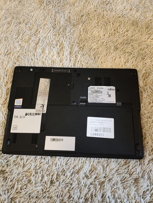 Laptop Fujitsu lifebook U729 dysk 1T SSD M2 sata
