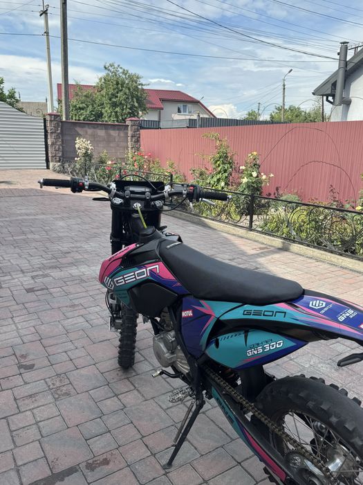 Geon dakar GNS 300