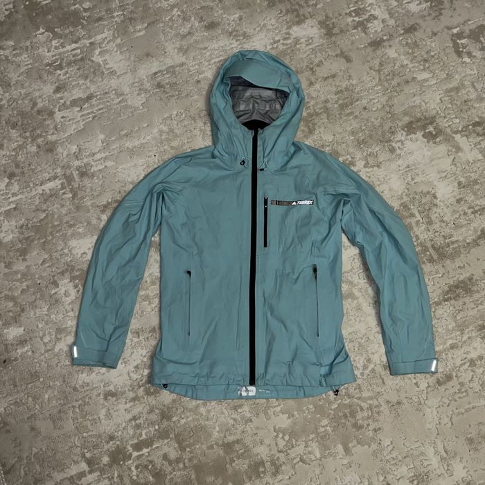 Вітровка Adidas Gore tex