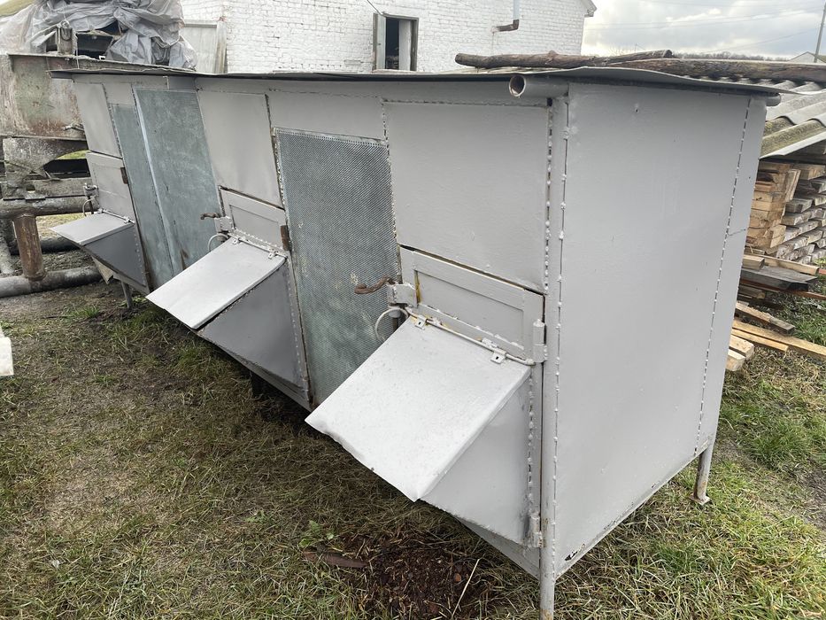 Металева клітка для кролів // металлическая клетка для кроликов,нутрий