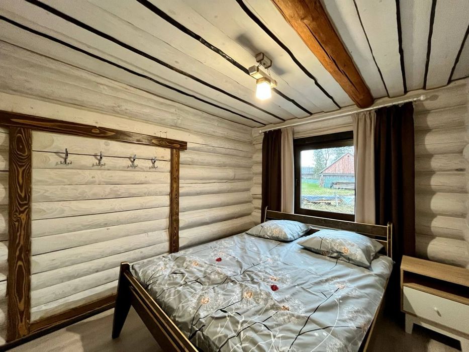 Оренда в Карпатах Котеджів .ВІЛЬНО НА НОВОРІЧНІ.Басейн, чани, сауна.