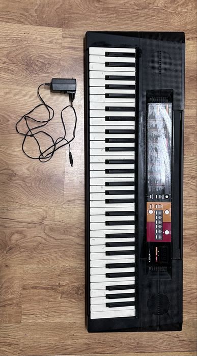 Piano (Teclado Yamaha PSR-F51)