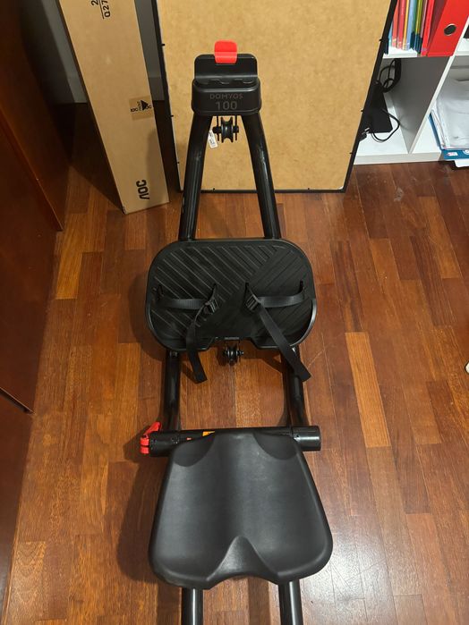 Máquina de Remo Domyos Rower 100 (Decathlon) – Compacta