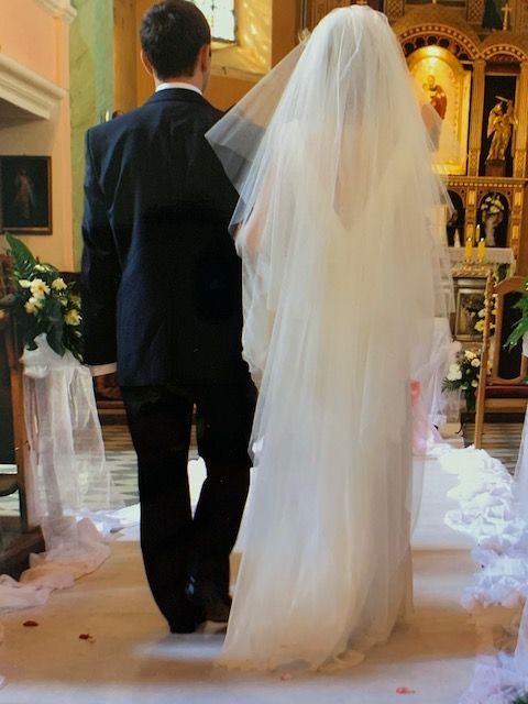 Suknia ślubna White One