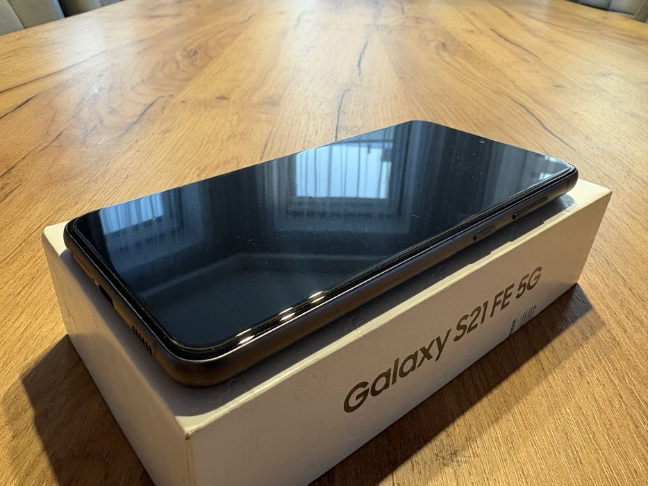 Smartfon Samsung S21 FE