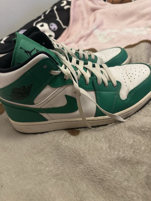 Jordan air mid 1