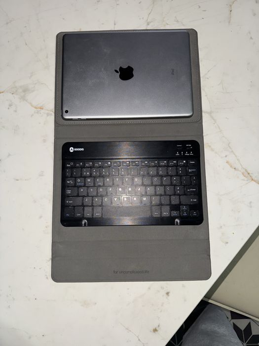 iPad 6ª Geração – Bom estado e a funcionar perfeitamente