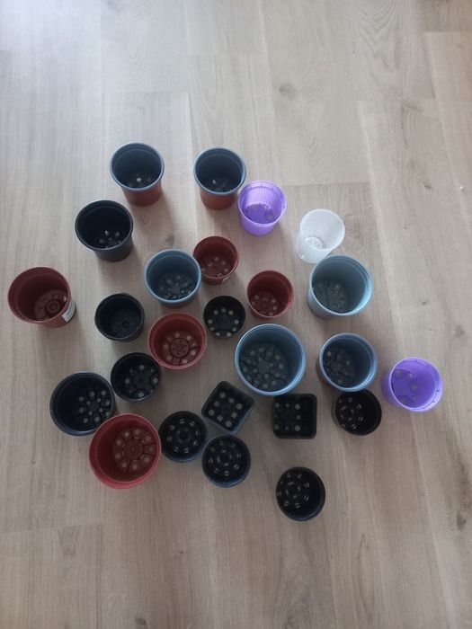 Doniczki różne rozmiary