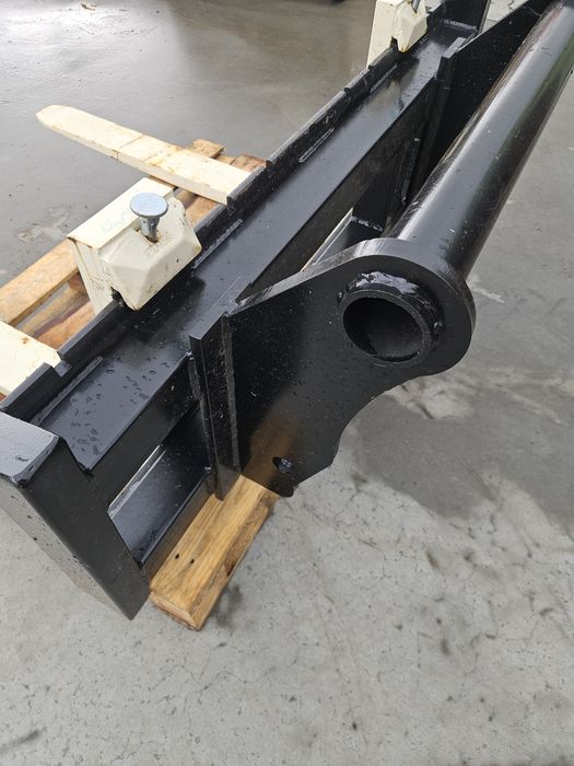 Paleciak manitou JCB Qfit Kramer  inne widły