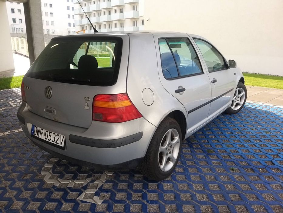 Volkswagen Golf 4 1.6 Benzyna