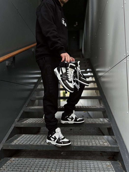 Кросівки Off-White Out of Office Premium Black/White