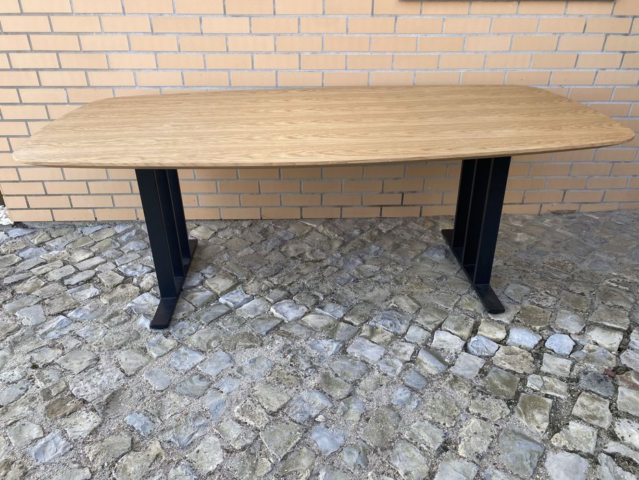 Mesa jantar em madeira 220x110x77