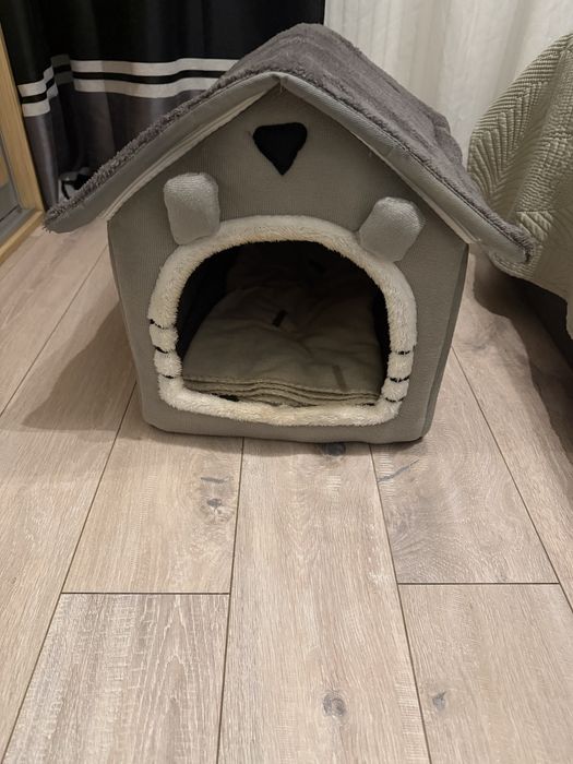 Domek legowisko dla kota lub małego psa – miękki, stan bardzo dobry
