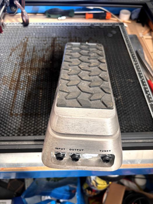 Pedais de Guitarra Wah/Drive e Volume