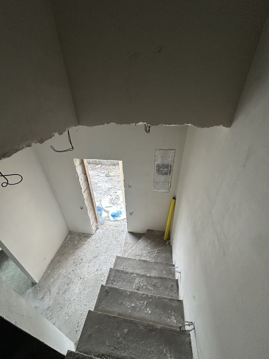 Таунхаус 58 м² + дворик 25 м² | Без комісії | Військбуд