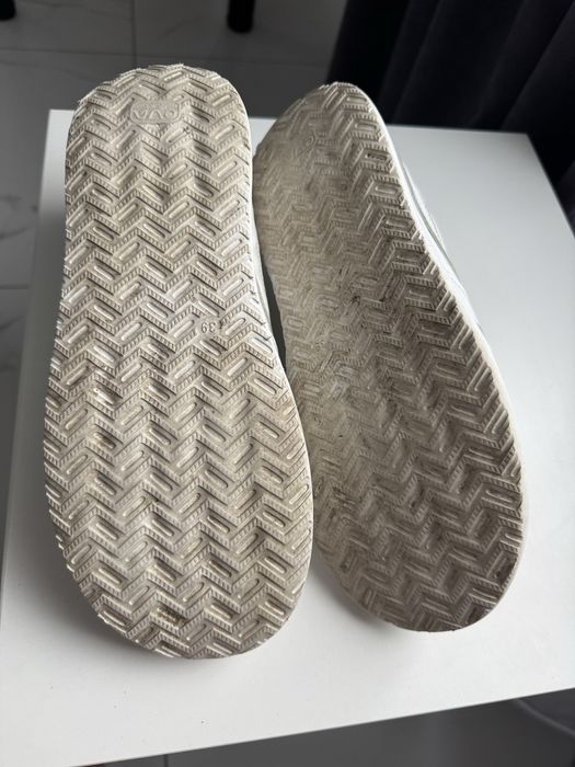 Білі шкіряні жіночі кели, білі кеди (анатомічні) 39 розмір