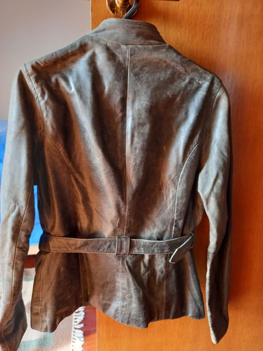 Blusão em pele Stradivarius