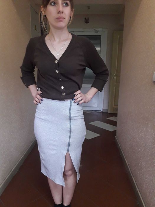 Навчання крою та моделюванню одягу, пошиття одягу на замовлення