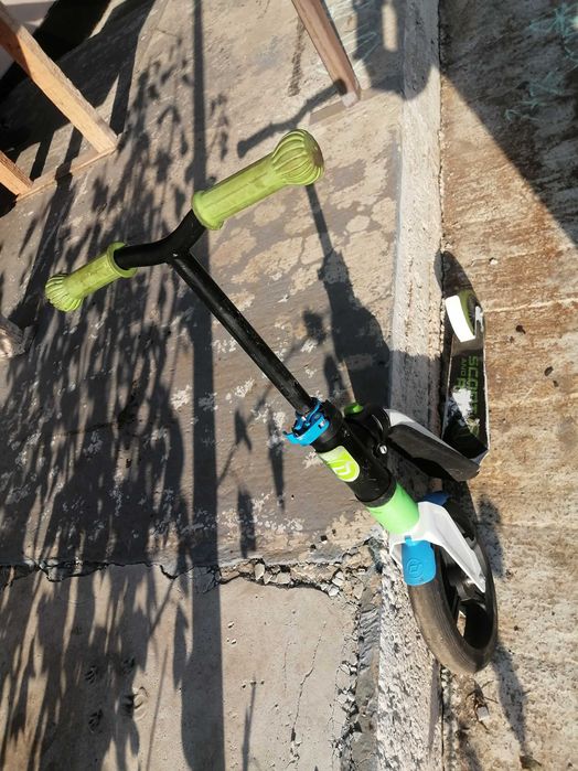 Трансформер самокат біговел велобіг 2 в 1 Scoot & Ride. Австрія.