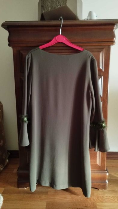 Vestido verde com manga