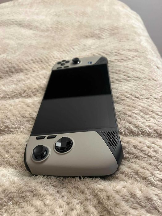 MSI Claw 8 AI+ A2VM (Intel® Arc Graphics)