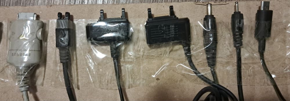 Зарядки до NOKIA,Sony Ericsson,Samsung,Slmense,LG