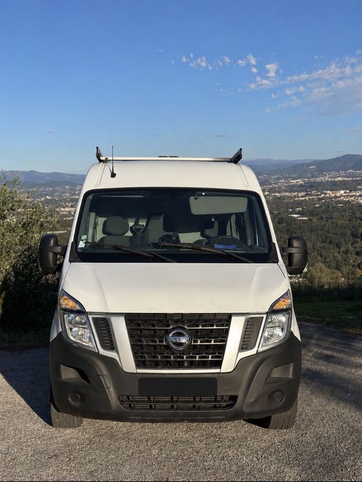 Nissan NV400 Combi