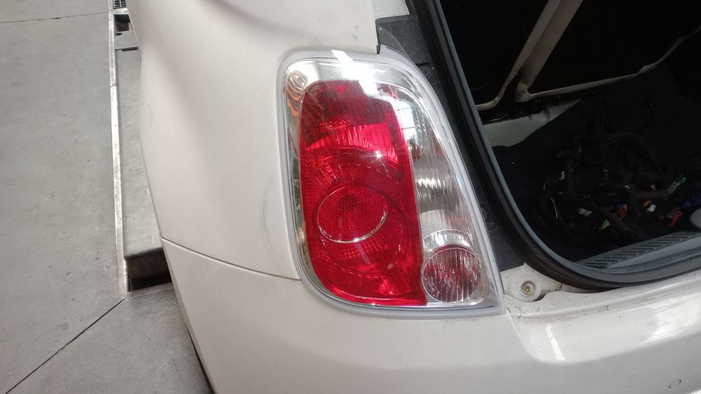 Farolim esquerdo FIAT 500 (312_)