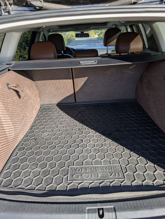 Volkswagen Golf Alltrack

Volkswagen Golf 2017

Автобазар
Volkswagen
G