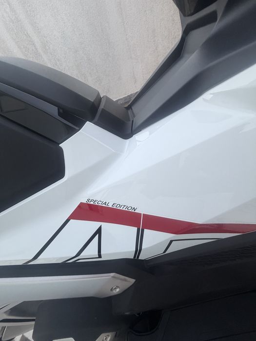 X adv 750 ( edicao especial ) apenas cm 3000 km