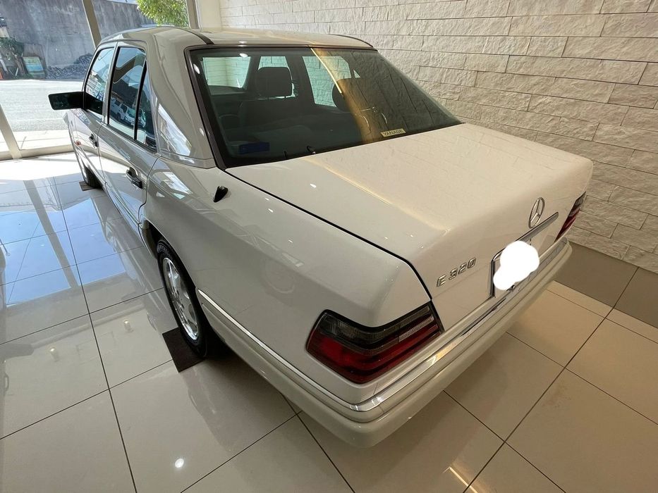 Mercedes-Benz W124 (1984-1993) W124 E320