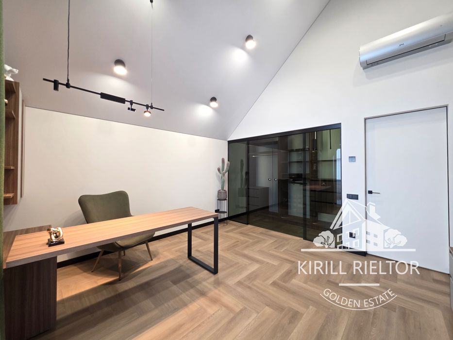 В городке «Золотые Ключи»  продается новый дом с ремонтом «BARN Style»