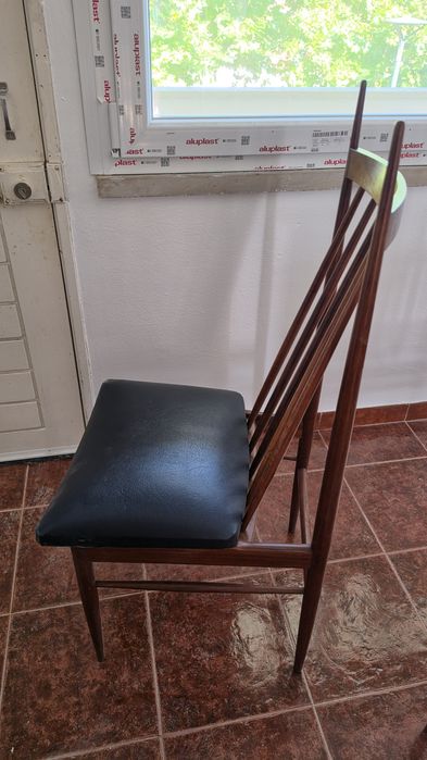 Conjunto Sala de Jantar Mid-Century: Mesa Extensível + 6 Cadeiras (Impecáveis) + vitrine