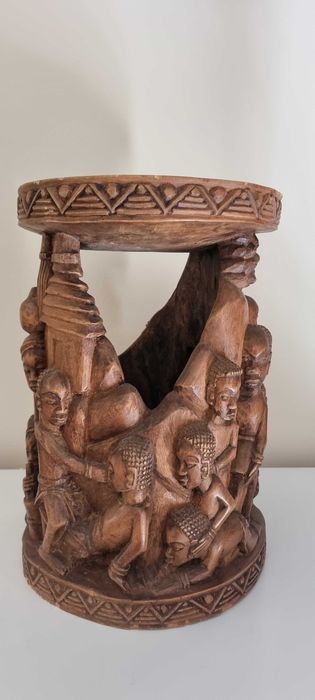 Escultura Africana, peça assinada pelo autor