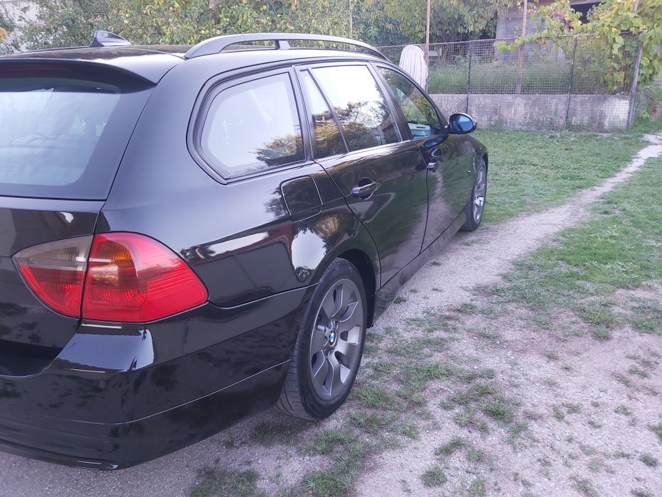 Vendo BMW 318d  e91  nacional de 2008