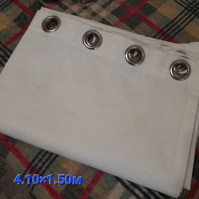 Штора на вікно для вітальні