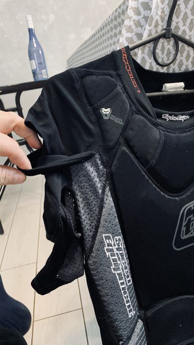 Мото Захист тіла troy lee designs 7850