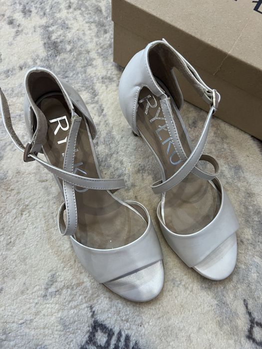 Nowe buty Ryłko kolekcja ślubna ślubne buty r. 37