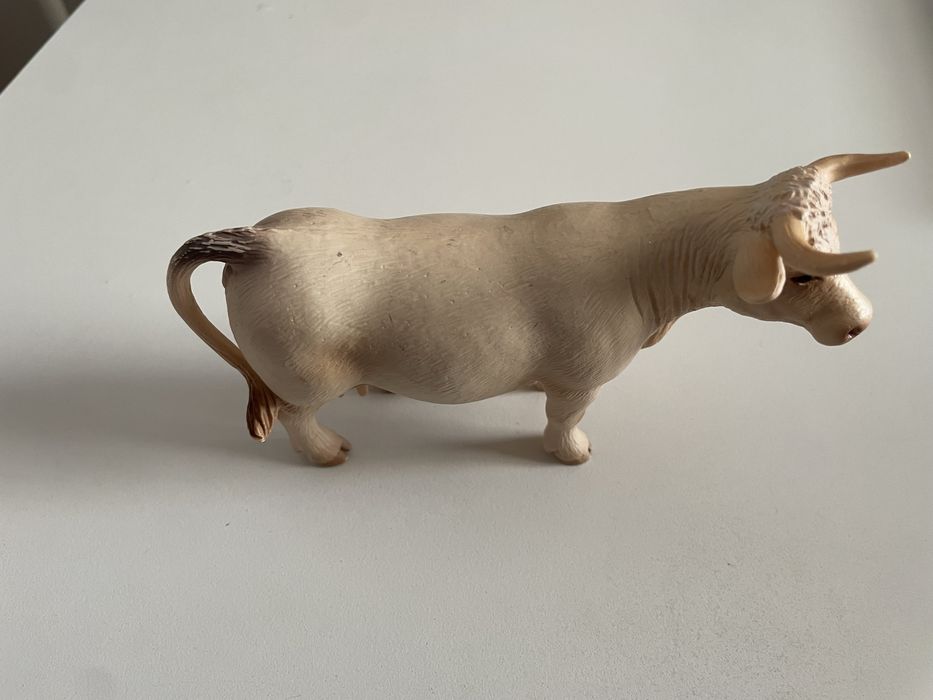 Figurka Schleich Krowa