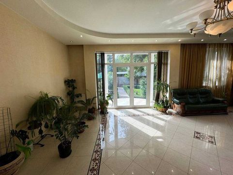 Продаю 2- х эт. дом на Б. Фонтане