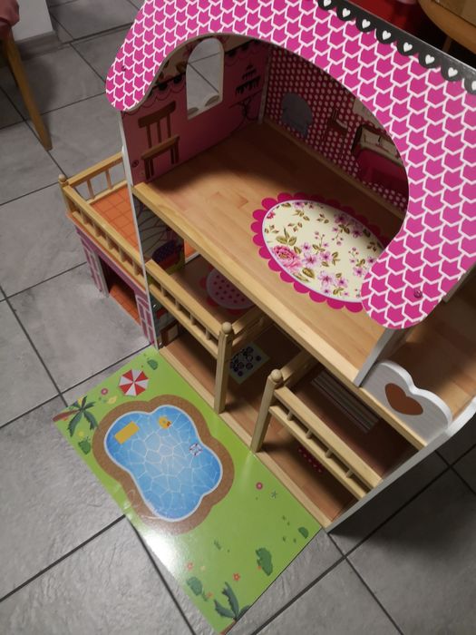 Duży Domek dla lalek